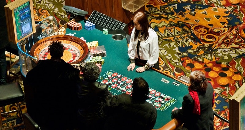 Jugadores que ganan a la ruleta del casino